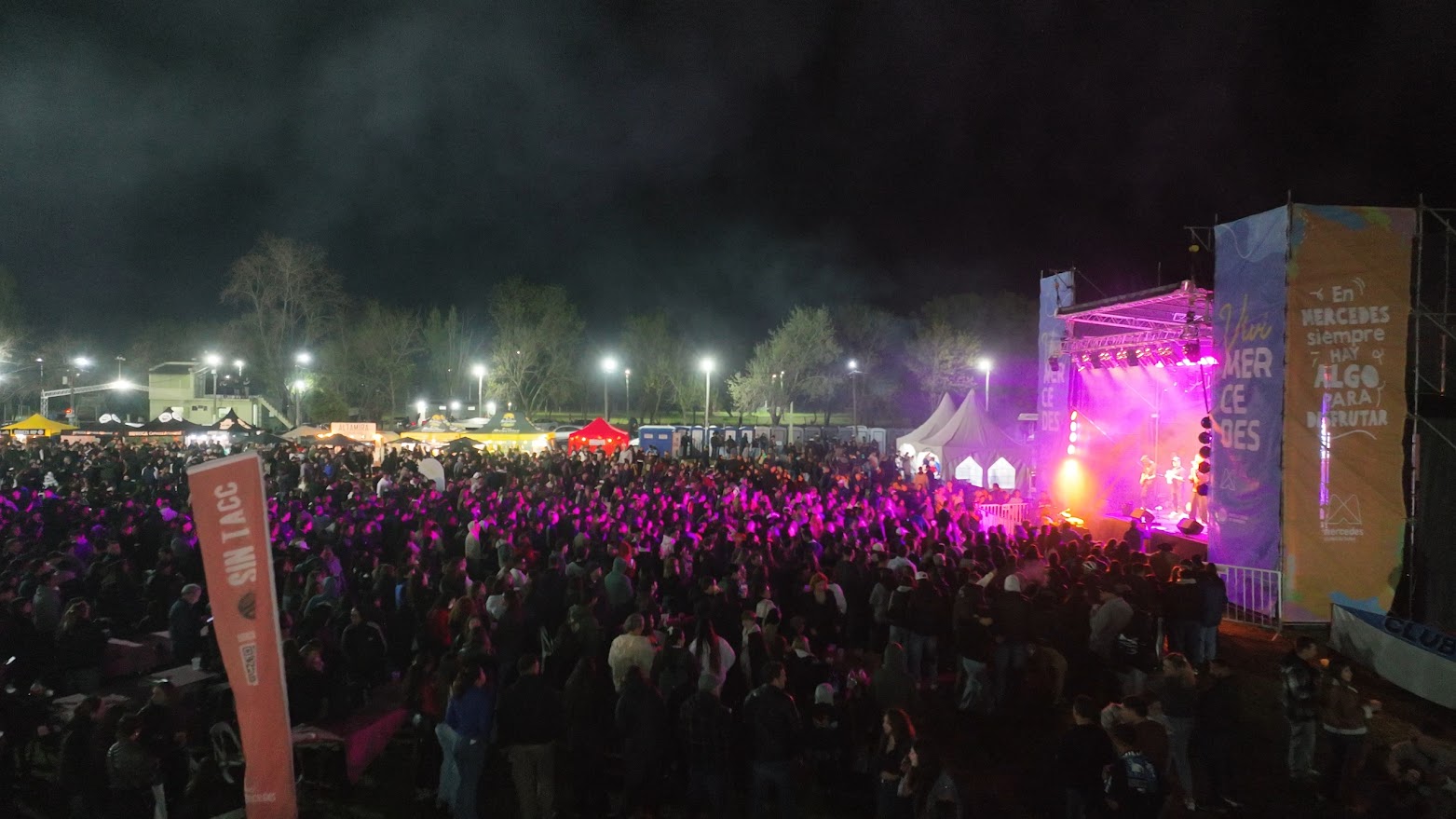 Gran primera jornada del Festival de Cerveceros Mercedinos: la fiesta continúa este domingo