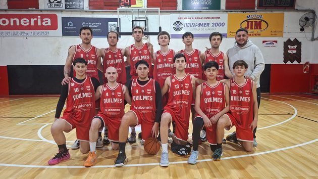 Quilmes goleó a Argentino de Chivilcoy en el "Rolo" Cardinal